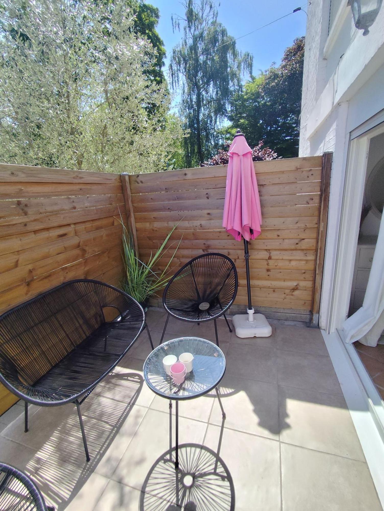 Escapade Pres De Lille - Appartement Charmant Avec Terrasse Et Parking Privee Mons-en-Baroeul Exterior foto