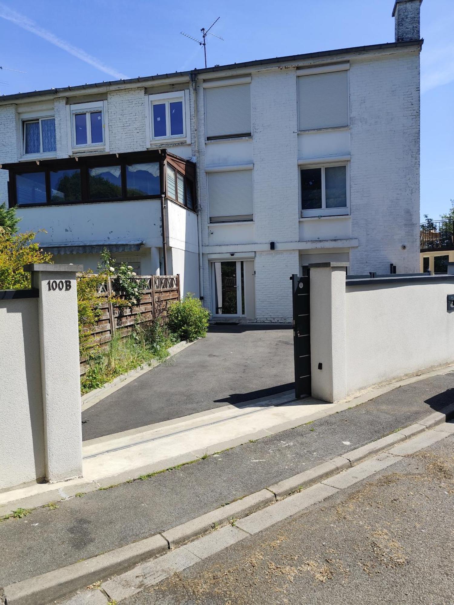 Escapade Pres De Lille - Appartement Charmant Avec Terrasse Et Parking Privee Mons-en-Baroeul Exterior foto